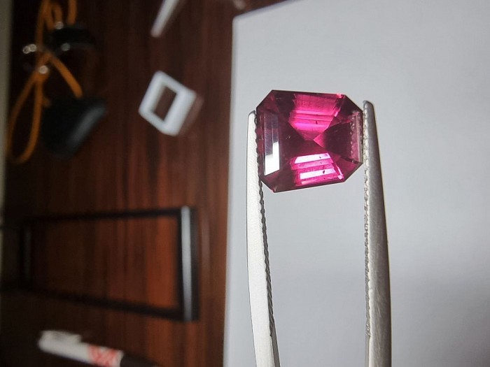 Grenat Pyrope-Almandin Rhodolite 4,16ct