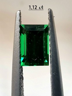 Tsavorite 1.12ct